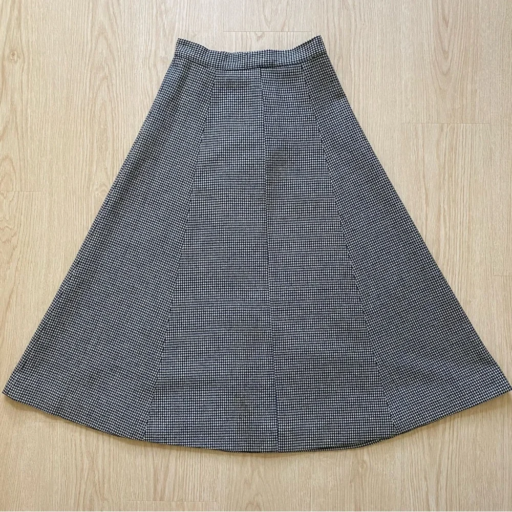 Vintage Wool Houndstooth A-Line Midi Skirt (~XS, 0)